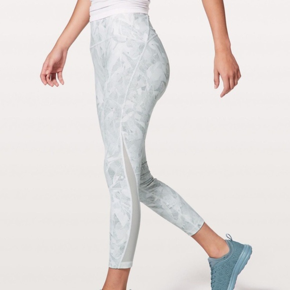 Lululemon Train Time Jasmine Legging - White Gray